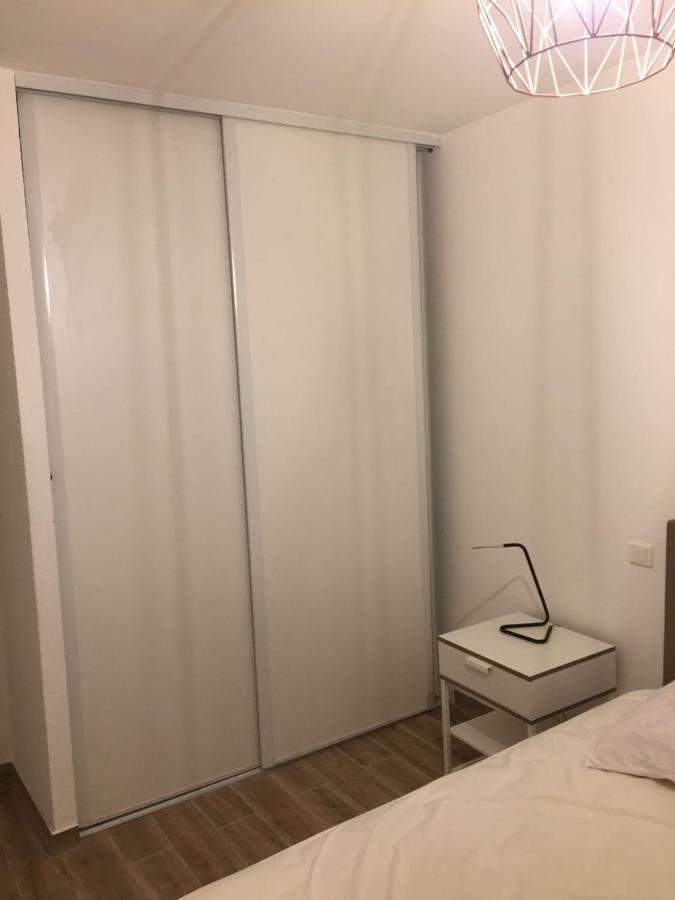 Cosy Poullan, 2-Bedroom Apartment, 200 M From The Beach Nizza Kültér fotó